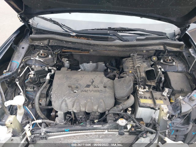 JA4AZ3A33JJ002500 Mitsubishi Outlander Es/se/sel/le