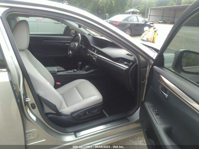 JTHBK1GGXF2190204 Lexus ES 350