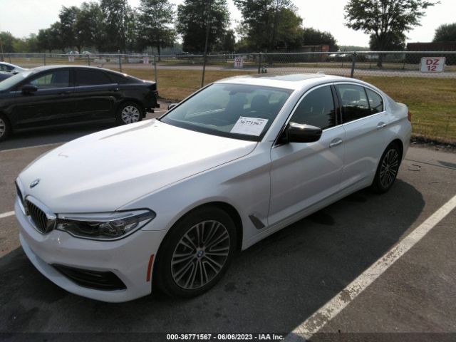 WBAJE7C35HG890872 BMW 5 Series 540i Xdrive