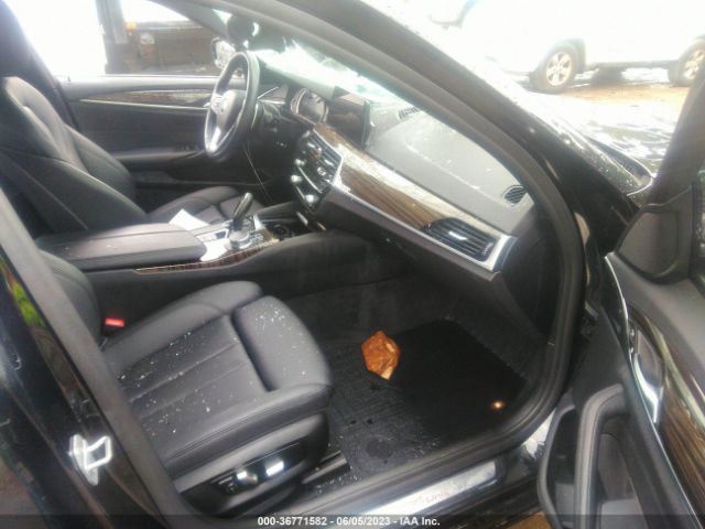 WBAJA5C51JWA39667 BMW 5 Series 530i