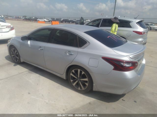 1N4AL3AP6HN314295 Nissan Altima 2.5 Sr