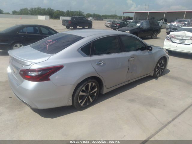 1N4AL3AP6HN314295 Nissan Altima 2.5 Sr