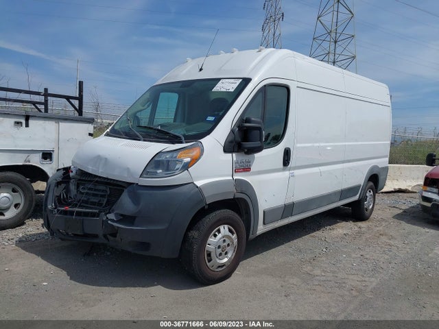 3C6TRVDG9JE111069 RAM Promaster Cargo Van