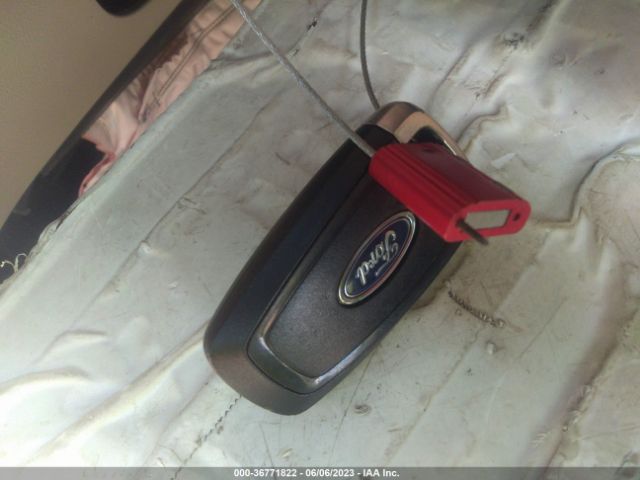 3FA6P0LU5KR206623 Ford Fusion Hybrid Se