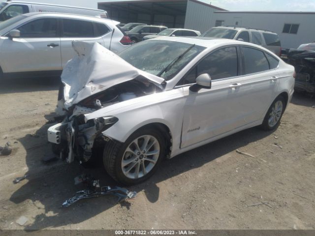 3FA6P0LU5KR206623 Ford Fusion Hybrid Se