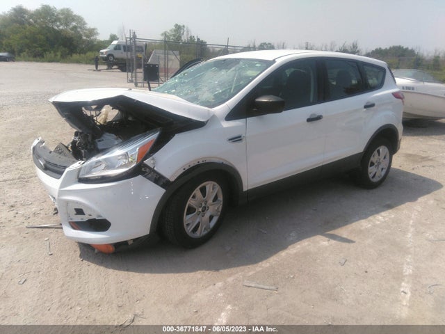 Ford ESCAPE S 2015 1FMCU0F71FUB64876 Image 2