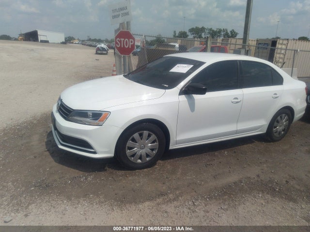 3VW2K7AJ1FM346757 Volkswagen Jetta Sedan 2.0l S