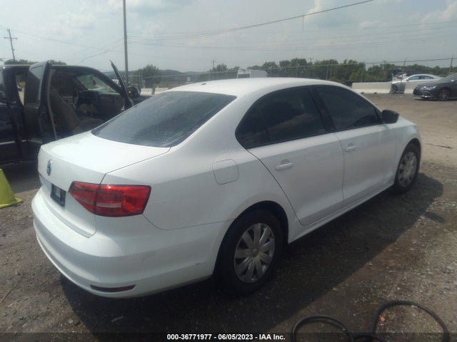 3VW2K7AJ1FM346757 Volkswagen Jetta Sedan 2.0l S