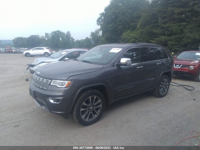 1C4RJFCG2JC236472 Jeep Grand Cherokee Overland