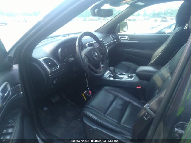 1C4RJFCG2JC236472 Jeep Grand Cherokee Overland