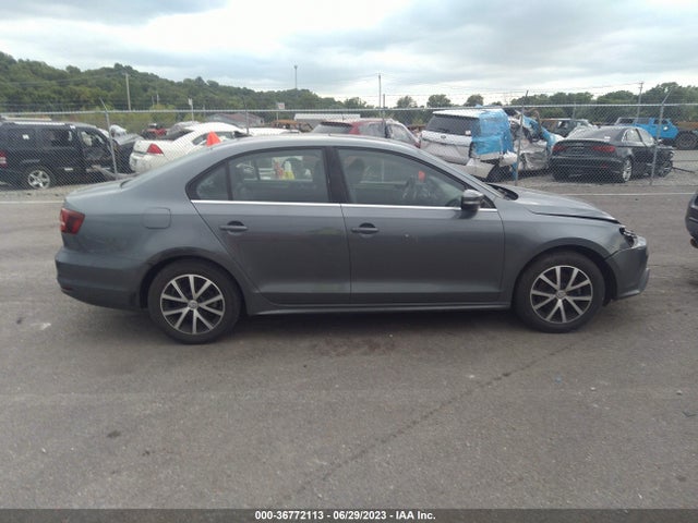 3VWDB7AJ3HM404329 Volkswagen Jetta 1.4t Se