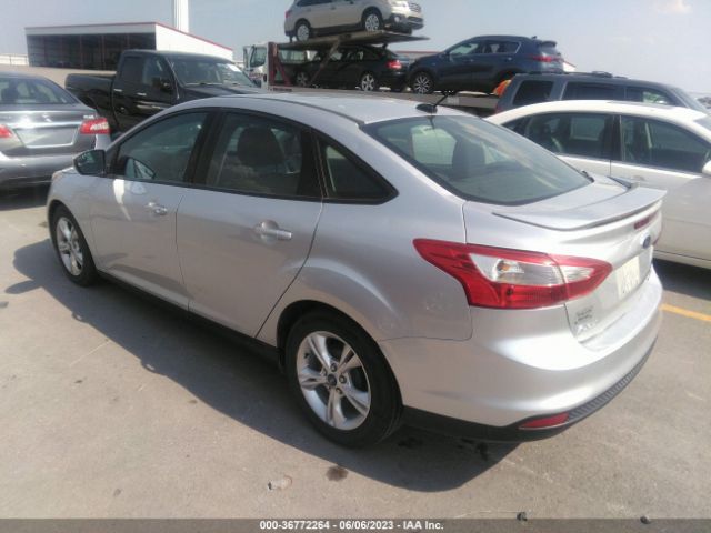 1FADP3F21EL242427 Ford FOCUS SE