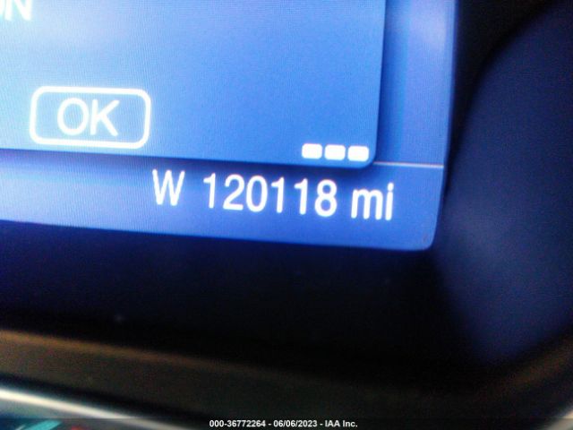 1FADP3F21EL242427 Ford FOCUS SE