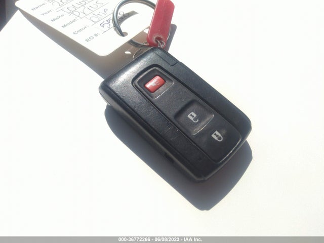 2008 TOYOTA PRIUS VIN: JTDKB20U587720088