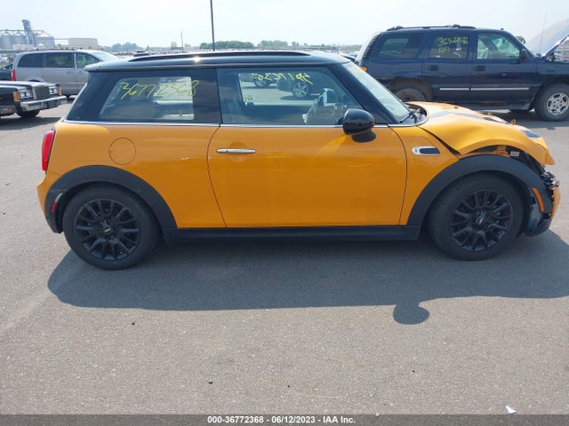 2018 Mini Hardtop, VIN: WMWXP5C55J2G62709