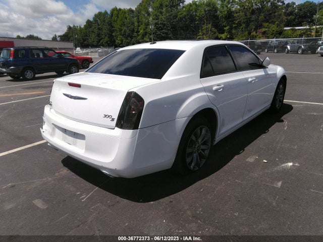 2C3CCAGG5EH353192 Chrysler 300 300s