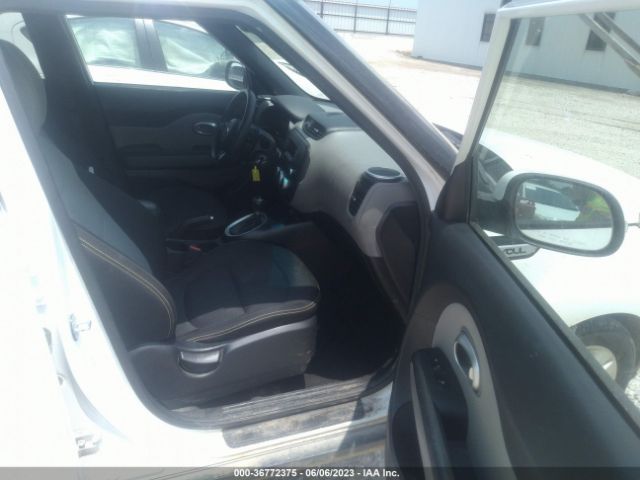 KNDJP3A56E7096632 KIA SOUL +
