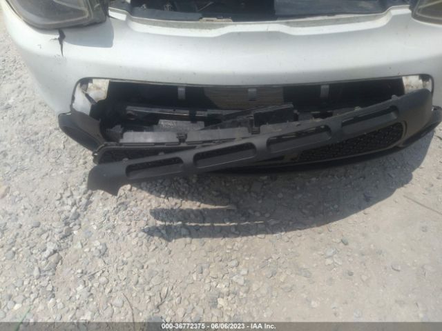 KNDJP3A56E7096632 KIA SOUL +