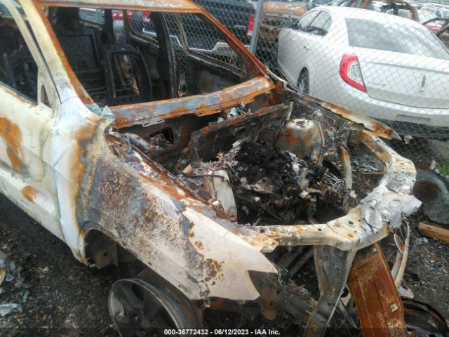 1C4RJEAG3HC903430 Jeep Grand Cherokee Laredo