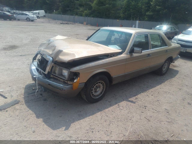 1984 MERCEDES-BENZ 300 SD VIN: WDBCB20BXEA057097