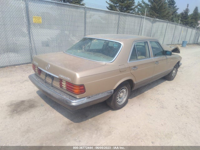 1984 MERCEDES-BENZ 300 SD VIN: WDBCB20BXEA057097