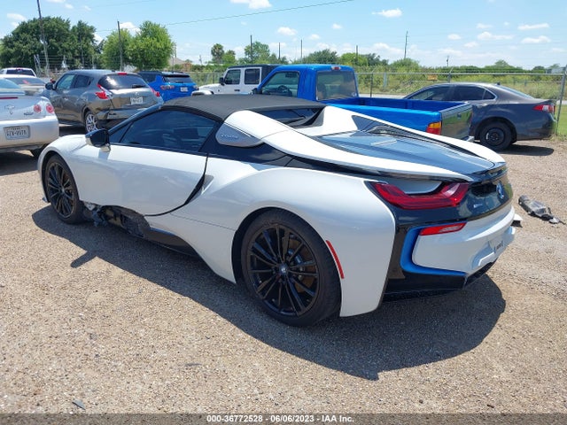 2019 BMW i8, VIN: WBY2Z6C52KVG98126
