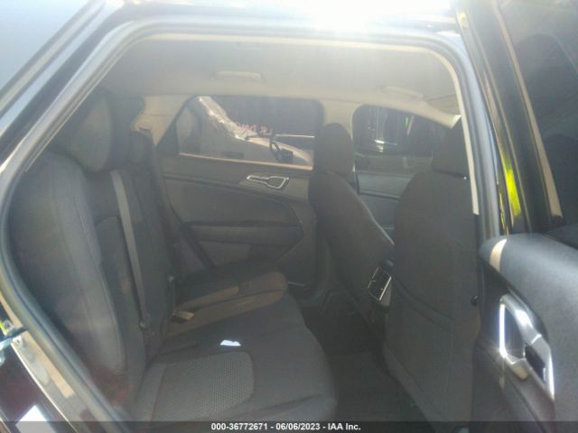 KNDPU3AF1P7035929 KIA Sportage Lx
