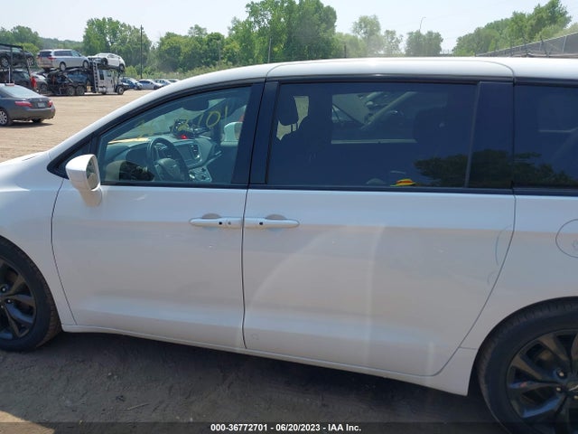 Chrysler Pacifica Touring 2020 2C4RC1FG1LR249538 Image 14