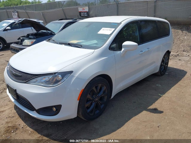 Chrysler Pacifica Touring 2020 2C4RC1FG1LR249538 Image 2