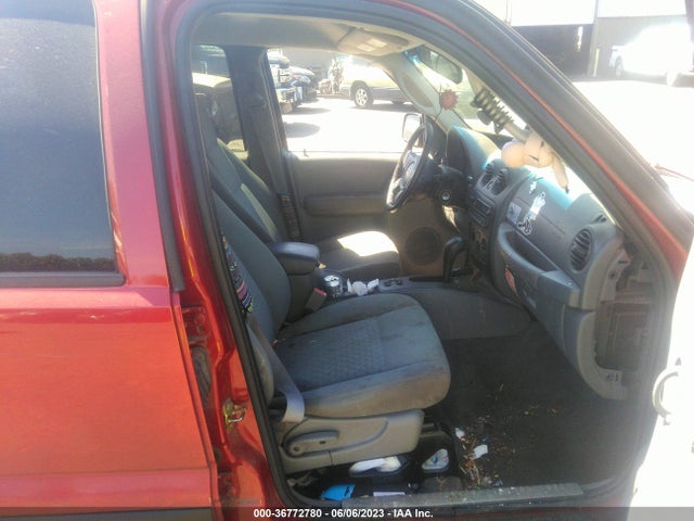 2006 JEEP LIBERTY SPORT VIN: 1J4GL48KX6W283638