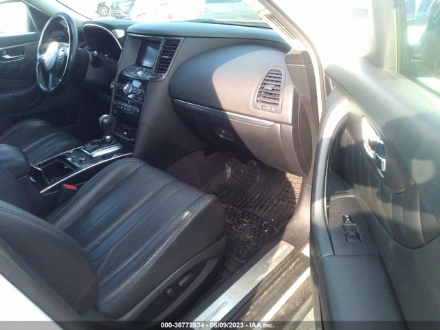 2014 Infiniti QX70, VIN: JN8CS1MU2EM450859