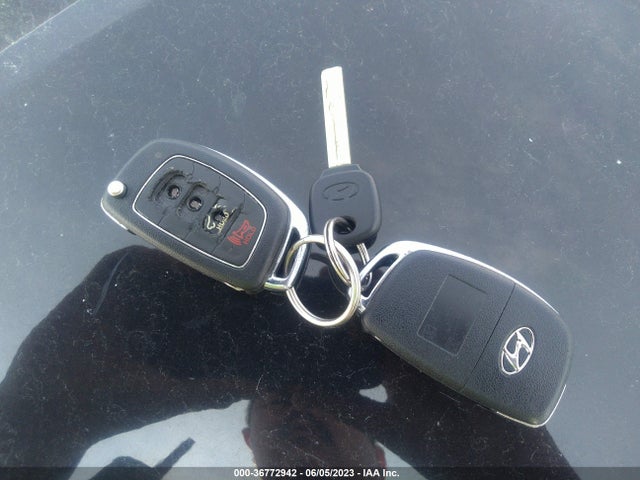Hyundai Sonata Sport 2017 5NPE34AF7HH556814 Image 3