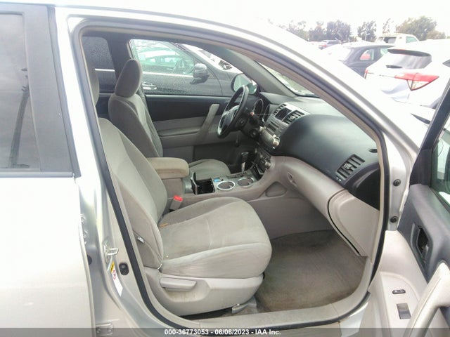 2010 TOYOTA HIGHLANDER BASE VIN: 5TDZK3EH3AS007959