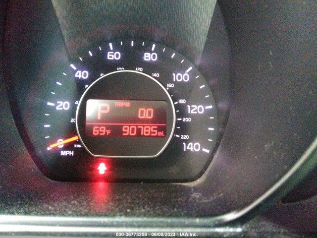 KIA Soul Base 2016 KNDJN2A28G7373838 Image 8