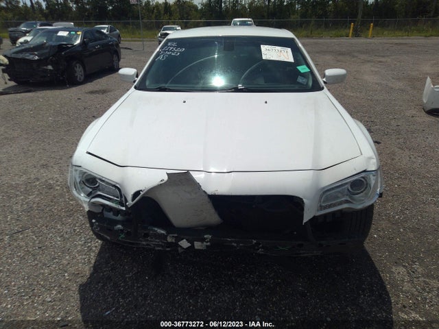 2015 CHRYSLER 300 LIMITED VIN: 2C3CCAAG5FH893989