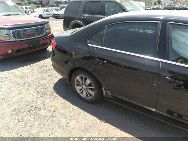 3VWD17AJ7FM272918 Volkswagen Jetta Sedan 1.8t Se W/connectivity