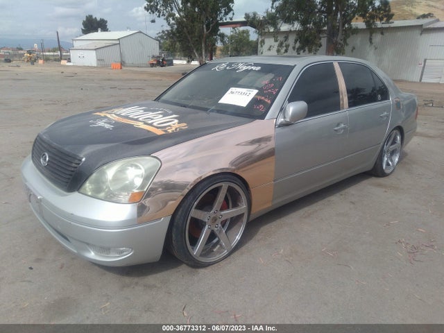 2002 LEXUS LS 430 VIN: JTHBN30F220076658