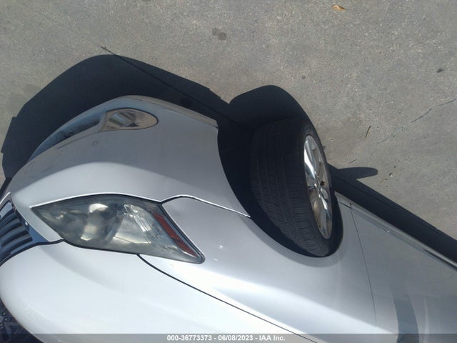 2010 LEXUS ES 350 VIN: JTHBK1EG0A2350795