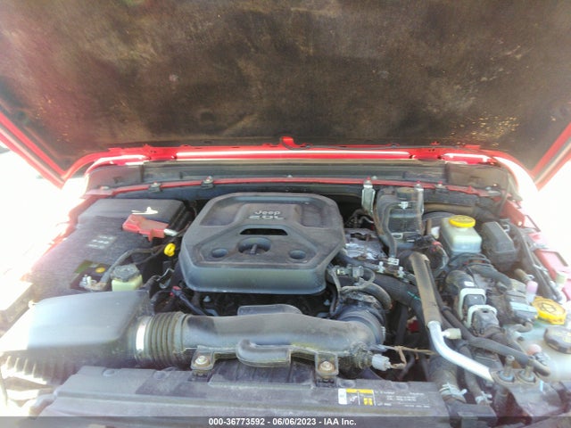 1C4HJXDN4JW199888 Jeep Wrangler Unlimited Sport