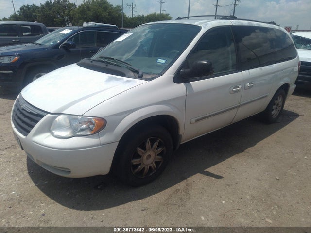 2005 CHRYSLER TOWN & COUNTRY TOURING VIN: 2C4GP54L25R453884