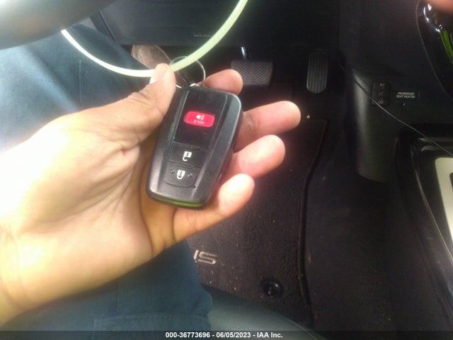 Toyota Prius Two/two Eco/three 2017 JTDKARFU0H3032302 Image 3