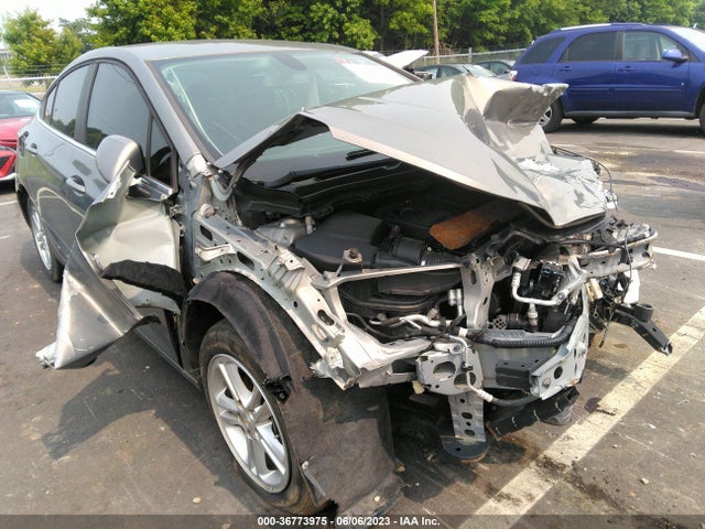 Chevrolet CRUZE LT 2018 1G1BE5SM3J7242838 Image 12