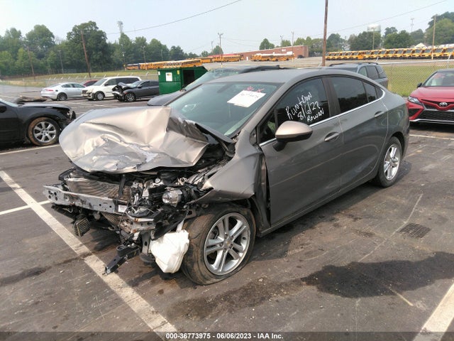 Chevrolet CRUZE LT 2018 1G1BE5SM3J7242838 Image 2