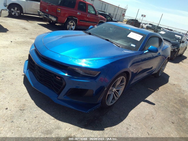 Chevrolet Camaro 1lt 2018 1G1FB1RSXJ0162291 Image 2