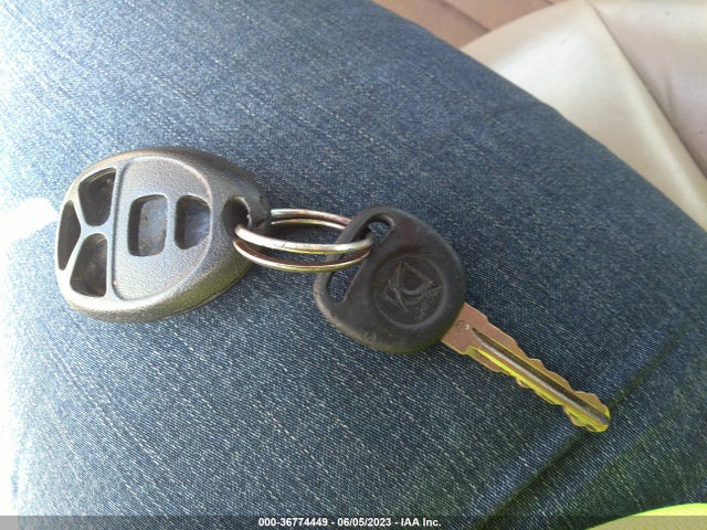 2009 SATURN AURA XR VIN: 1G8ZV57B29F228289