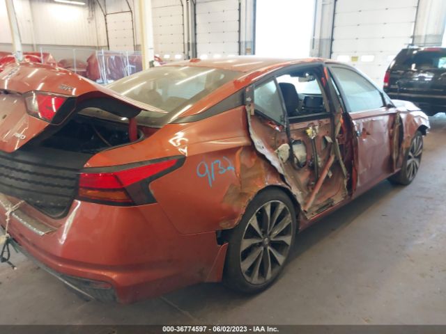 1N4BL4CW4MN330309 Nissan Altima 2.5 Sr