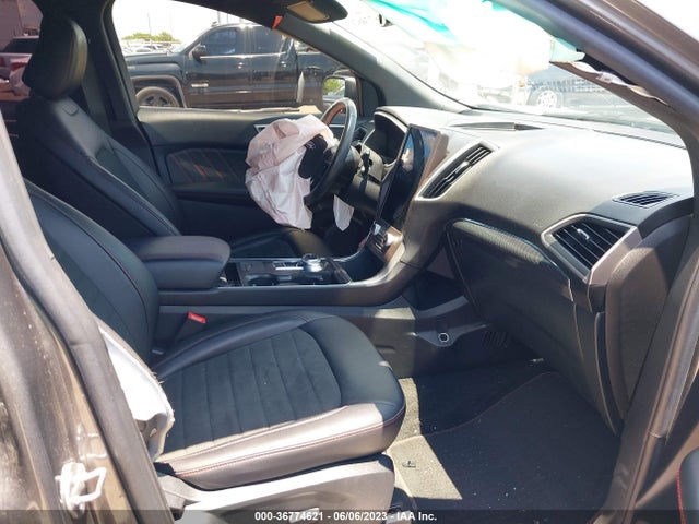 2021 Ford Edge, VIN: 2FMPK3J92MBA13923