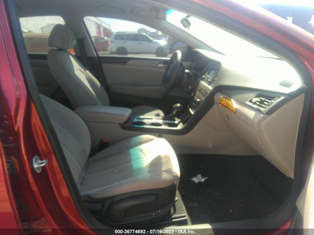 Hyundai SONATA SE 2015 5NPE24AF3FH004596 Image 5