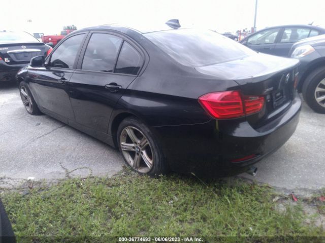 WBA3C3C57EF985119 BMW 3 Series 320i Xdrive