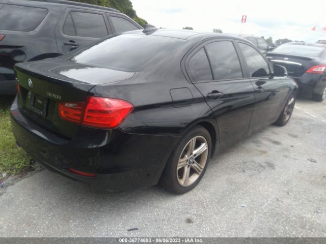 WBA3C3C57EF985119 BMW 3 Series 320i Xdrive